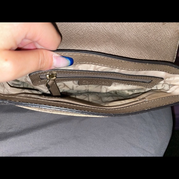 Light Grey Calvin Klein Crossbody - Picture 2 of 3